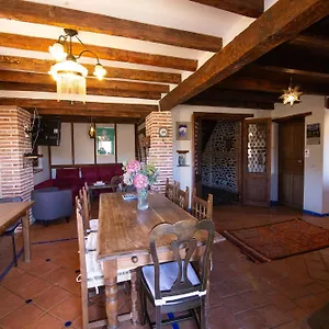  Homestay Cortijo Arbolitos, Casa Compartida